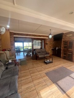  Bedroom Property for Sale in Outeniqua Strand Western Cape
